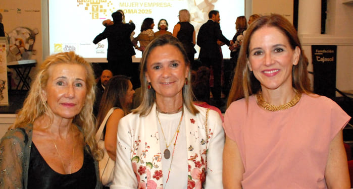 Mercedes León Lozano ha tenido la oportunidad de departir con el alcalde de Sevilla sobre los retos compartidos entre ciudad y universidad