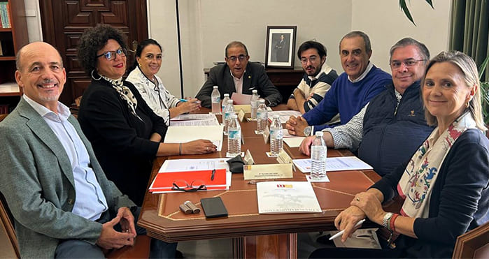 El Consejo Social ha encargado un estudio para analizar el impacto económico y social de la Universidad de Sevilla en su entorno